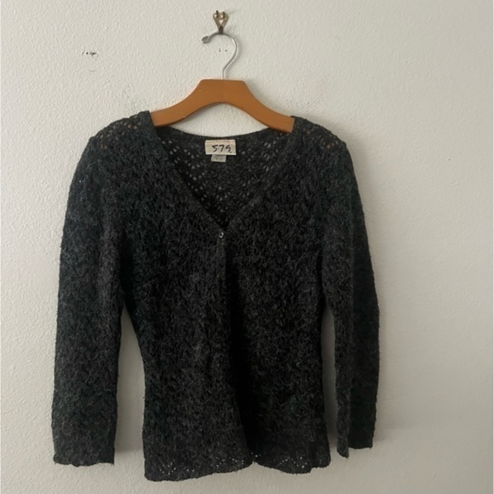 579 Sweater Size Small
